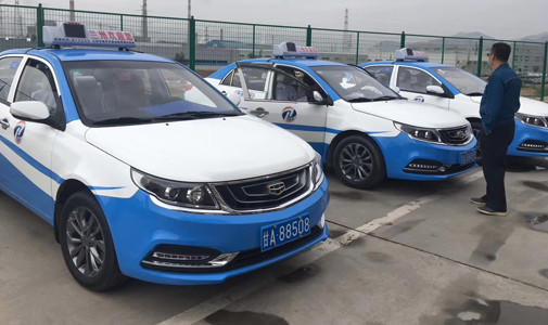 甘肅省蘭州市智能出租車LED全彩頂燈屏安裝項(xiàng)目